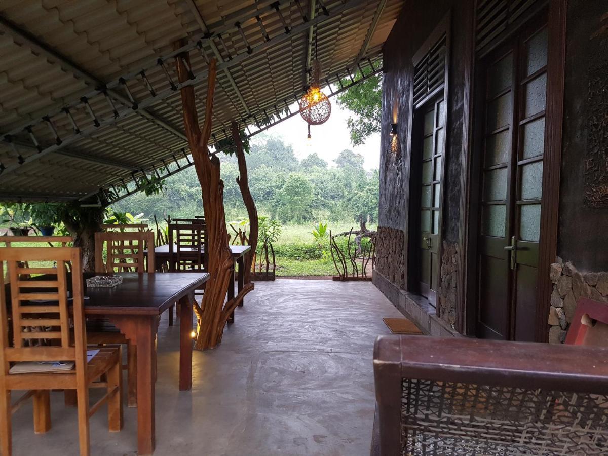 Ceylon Resort Wilpattu Nationalpark Exterior foto